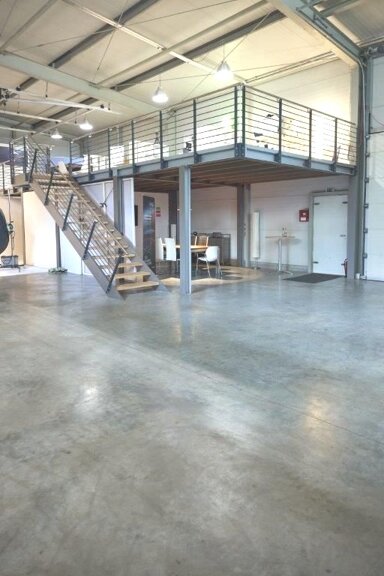 Coworking Space zum Kauf 449.000 € 573 m² Bürofläche Mergenthalerstrasse 1 Michelau Michelau in Oberfranken 96247