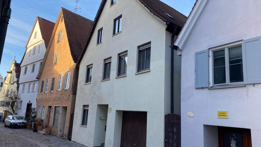 Einfamilienhaus zum Kauf 460.000 € 6 Zimmer 125 m² 193 m² Grundstück Nördlingen 86720