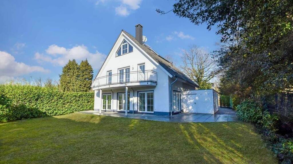 Einfamilienhaus zum Kauf 1.250.000 € 7 Zimmer 202 m² 598 m² Grundstück Hösel Ratingen 40883