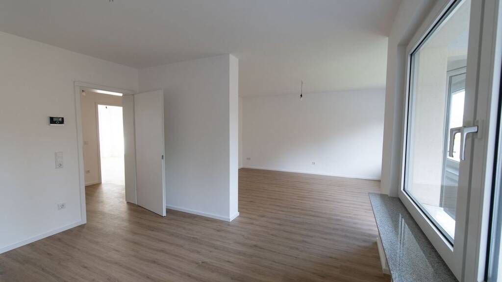 WG-Zimmer zur Miete 900 € 3,5 Zimmer 89 m² Geschoss 3/4 frei ab sofort Gosenburg 29 Barmen Wuppertal 42289