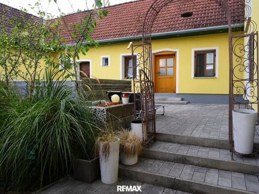Einfamilienhaus zum Kauf 298.500 € 6 Zimmer 486 m² Grundstück Mannersdorf an der Rabnitz 7444