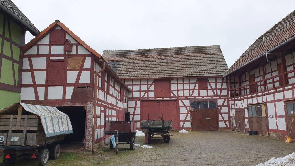 Bauernhaus zum Kauf 169.000 € 15 Zimmer 243 m² 1.482 m² Grundstück frei ab sofort Großkochberg Uhlstädt-Kirchhasel 07407