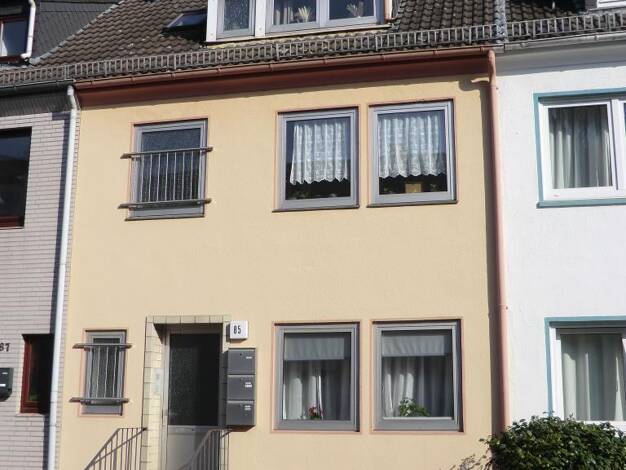 Mehrfamilienhaus zum Kauf provisionsfrei als Kapitalanlage geeignet 445.000 € 6 Zimmer 113,3 m² 92,5 m² Grundstück Brandtstraße 85 Findorff-Bürgerweide Bremen 28215