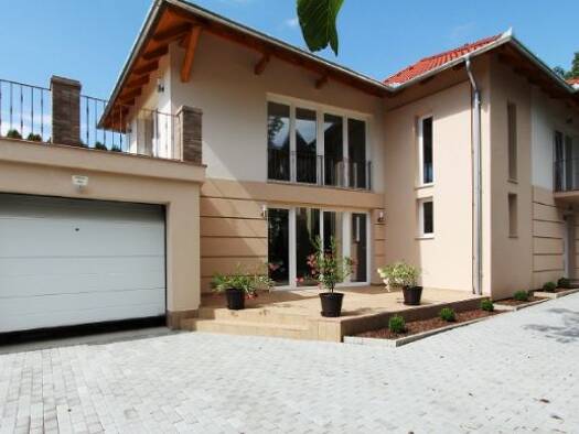 Einfamilienhaus zum Kauf provisionsfrei 784.000 € 240 m² 990 m² Grundstück Heviz 8380