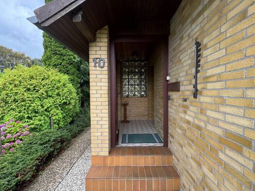 Einfamilienhaus zum Kauf 298.000 € 4 Zimmer 120 m² 688 m² Grundstück Husby 24975