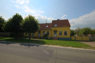 Einfamilienhaus zum Kauf 295.000 € 11 Zimmer 230 m² 1.041 m² Grundstück frei ab sofort Damme Nennhausen 14715