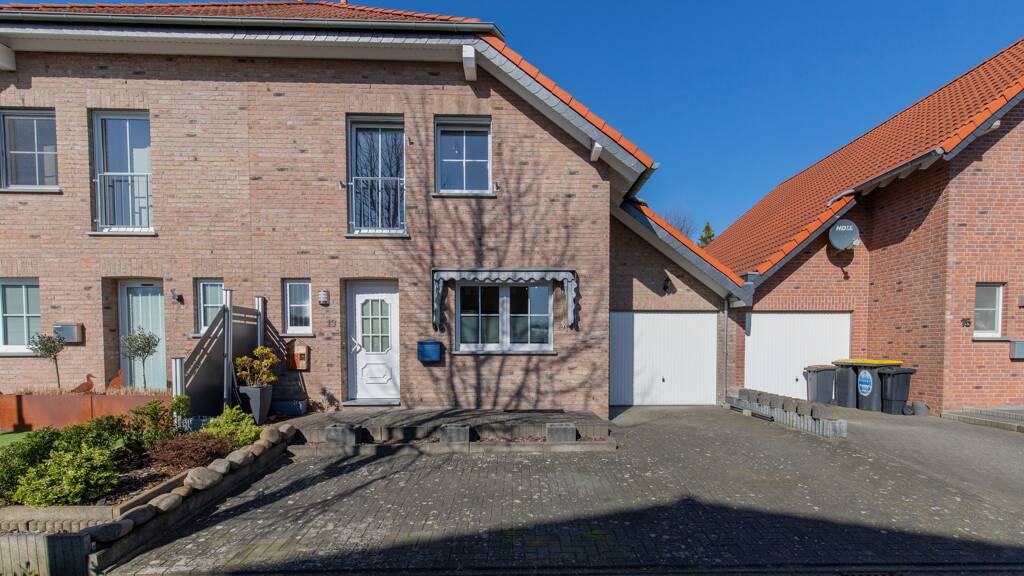 Haus zum Kauf 359.000 € 3 Zimmer 119,1 m² 309 m² Grundstück Am Obersthof 13 Hillensberg Selfkant 52538