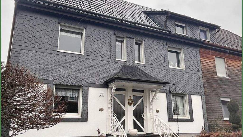 Doppelhaushälfte zum Kauf 380.000 € 8 Zimmer 173,3 m² 547 m² Grundstück Burscheid 51399