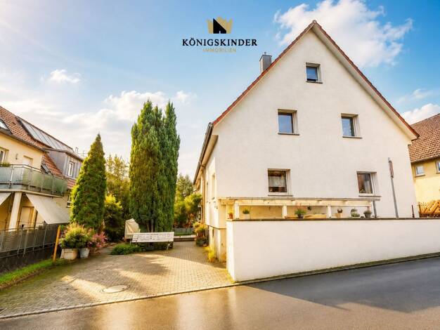 Einfamilienhaus zum Kauf 875.000 € 11 Zimmer 297 m² 559 m² Grundstück Besigheim Besigheim 74354