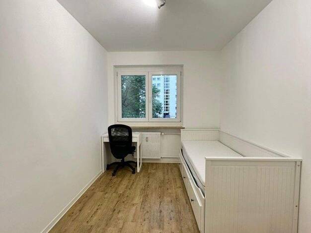 Studio zur Miete 549 € 1 Zimmer 110 m² 5. Geschoss frei ab sofort Euler-Chelpin-Str Lechhausen Augsburg 86165