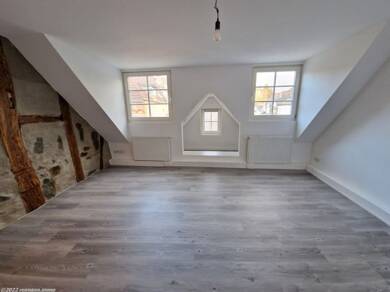 Studio zur Miete 390 € 1 Zimmer 27 m² 4. Geschoss frei ab 01.08.2025 Ehrenbreitstein Koblenz 56077