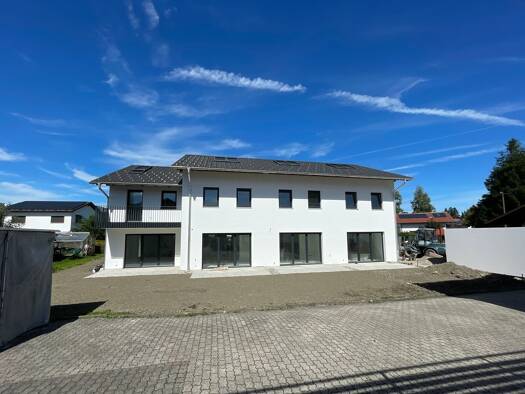 Reihenmittelhaus zum Kauf - Neubau provisionsfrei 622.500 € 4 Zimmer 101 m² 164 m² Grundstück Schwarzenbergstraße 4 Nicklheim Raubling 83064