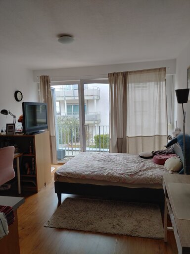 Studio zur Miete 540 € 1 Zimmer 27 m² 1. Geschoss frei ab 01.06.2025 Gebbertstraße 38 Innenstadt Erlangen 91052