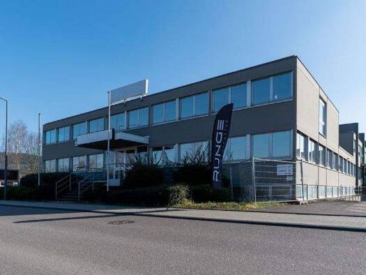 Lagerhalle zur Miete provisionsfrei 270 € 150 m² Lagerfläche teilbar von 50 m² bis 150 m² Loebstraße 15 Trier-Nord Trier 54292