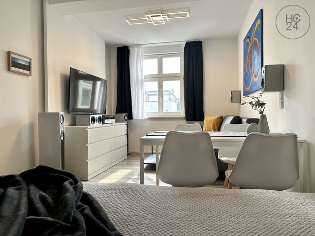 Wohnung zur Miete Wohnen auf Zeit 850 € 1 Zimmer 28 m²<br/>Wohnfläche 01.04.2025<br/>Verfügbarkeit Zentrum - Ost Leipzig 04103