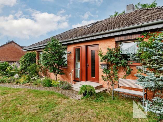 Einfamilienhaus zum Kauf 389.000 € 4 Zimmer 115 m² 1.349 m² Grundstück frei ab sofort Bardowick 21357