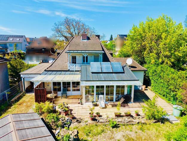 Einfamilienhaus zum Kauf 399.000 € 4 Zimmer 150 m² 704 m² Grundstück Haßfurt Haßfurt 97437