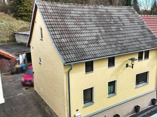 Einfamilienhaus zum Kauf 87.000 € 5 Zimmer 97 m² 210 m² Grundstück Tannroda Bad Berka 99438