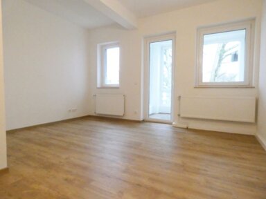 Wohnung zur Miete 597 € 2 Zimmer 64,9 m² 2. Geschoss frei ab 01.03.2025 Duisburger Str. 12 Frohnhausen Essen 45145