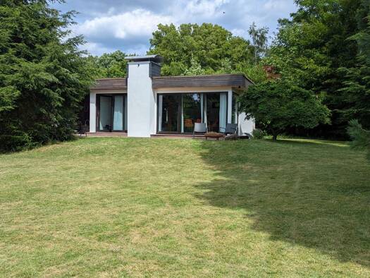 Einfamilienhaus zur Miete 1.300 € 3 Zimmer 80 m² 800 m² Grundstück frei ab 01.09.2026 Derental 37691