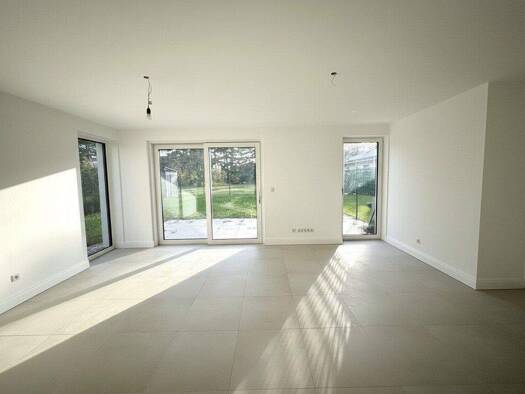 Doppelhaushälfte zur Miete - Erstbezug 1.926 € 4 Zimmer 132,1 m² frei ab sofort Leopold Lehnerstraße Steinabrückl 2751