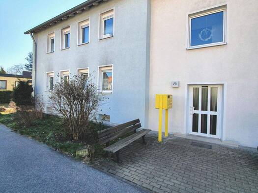 Wohnung zur Miete 360 € 2 Zimmer 45,6 m² 1. Geschoss frei ab 01.05.2026 Kapellenstraße 20 Lichteneiche Memmelsdorf 96117