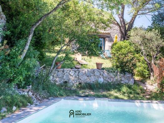 Haus zum Kauf 385.000 € 158 m² 583 m² Grundstück Centre Ouest Uzès 30700