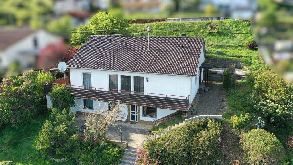 Einfamilienhaus zum Kauf 325.000 € 7 Zimmer 175 m² 1.090 m² Grundstück frei ab sofort Söhnstetten Steinheim 89555