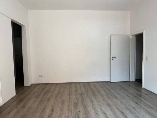 Sonstiges zur Miete 998 € 4 Zimmer 100 m² Thälmannstr. 59 Krämpfervorstadt Erfurt 99085