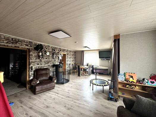 Einfamilienhaus zum Kauf 420.000 € 5 Zimmer 180 m² 300 m² Grundstück Lauterbach 78730