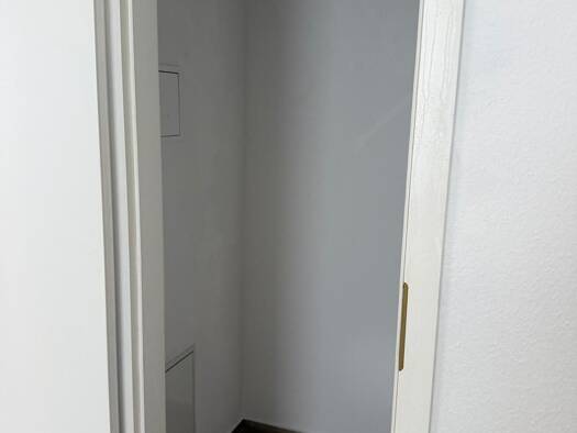 Wohnung zur Miete 470 € 1 Zimmer 33 m² frei ab sofort August-Bebel-Straße 57 Strausberg Strausberg 15344