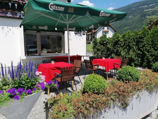 Hotel zum Kauf 748.000 € 1.537 m² Grundstück Spittal an der Drau 9800