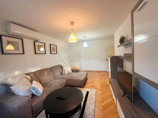 Wohnung zur Miete 750 € 2 Zimmer 60 m² 3. Geschoss Sigecica, Trnje Kanal - Sigecica