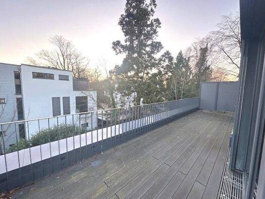 Wohnung zur Miete 2.097 € 2 Zimmer 67,8 m² frei ab sofort Albertiweg 7a Othmarschen Hamburg 22605