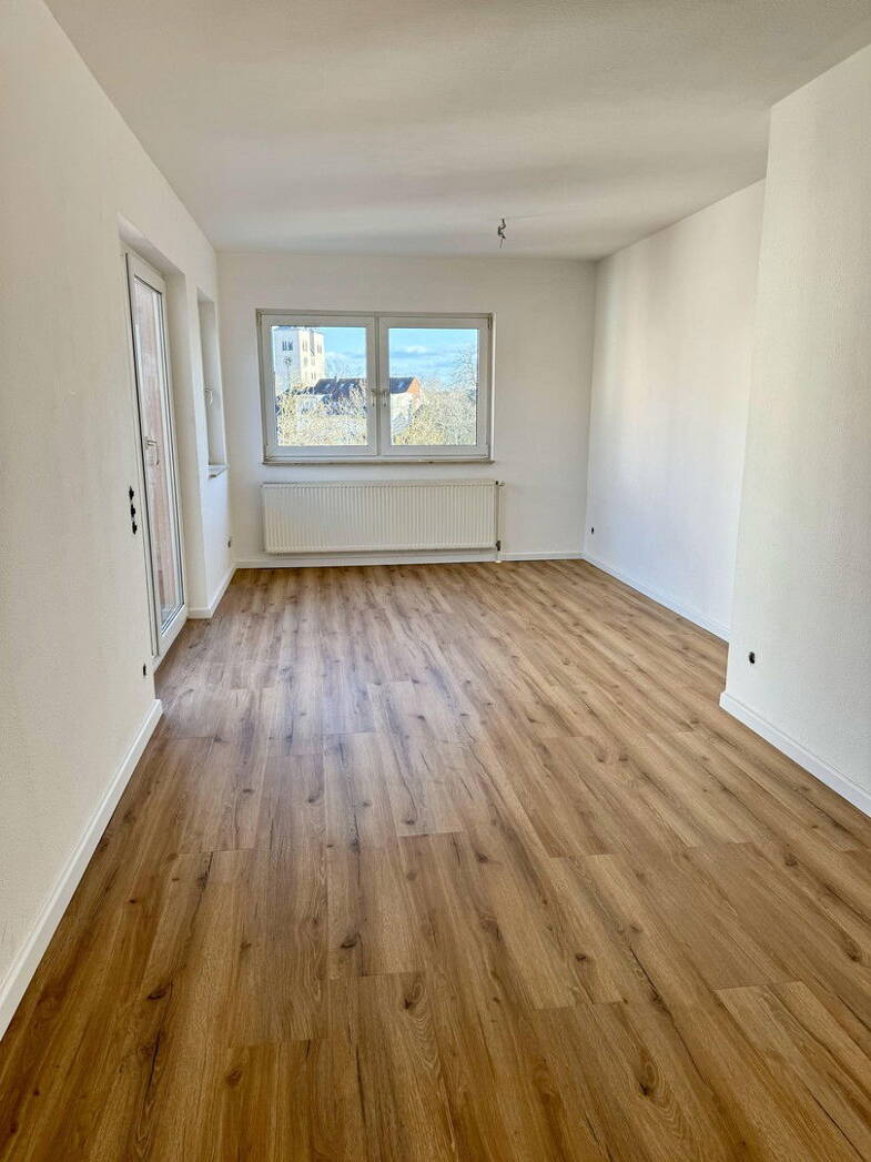 Wohnung zur Miete 468 € 3 Zimmer 65 m² Dachgeschoss, 3. Geschoss Steinstraße 51 Schönebeck Schönebeck 39218