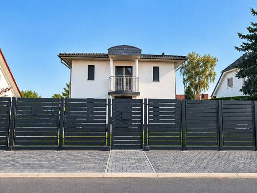 Einfamilienhaus zum Kauf - Erstbezug 699.000 € 4 Zimmer 127,7 m² 373 m² Grundstück Wartenberg Berlin 13059