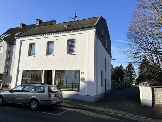 Mehrfamilienhaus zum Kauf als Kapitalanlage geeignet 599.900 € 6 Zimmer 229,6 m² 1.562 m² Grundstück Küppersteg Leverkusen-Küppersteg 51373