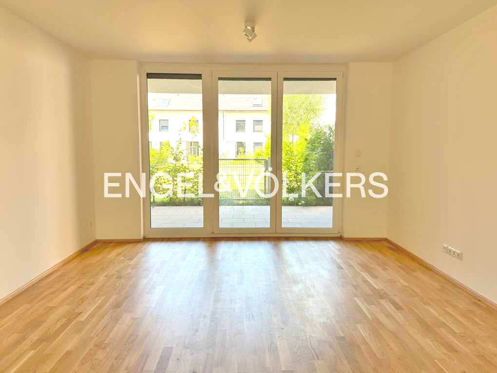 Wohnung zur Miete 1.690 € 4 Zimmer 127 m²<br/>Wohnfläche EG<br/>Geschoss ab sofort<br/>Verfügbarkeit Stadeln 175 Fürth 90765