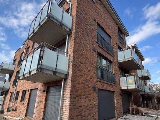 Studio zur Miete - Erstbezug 510 € 1 Zimmer 28 m² frei ab sofort Damm 63 Pinneberg 25421