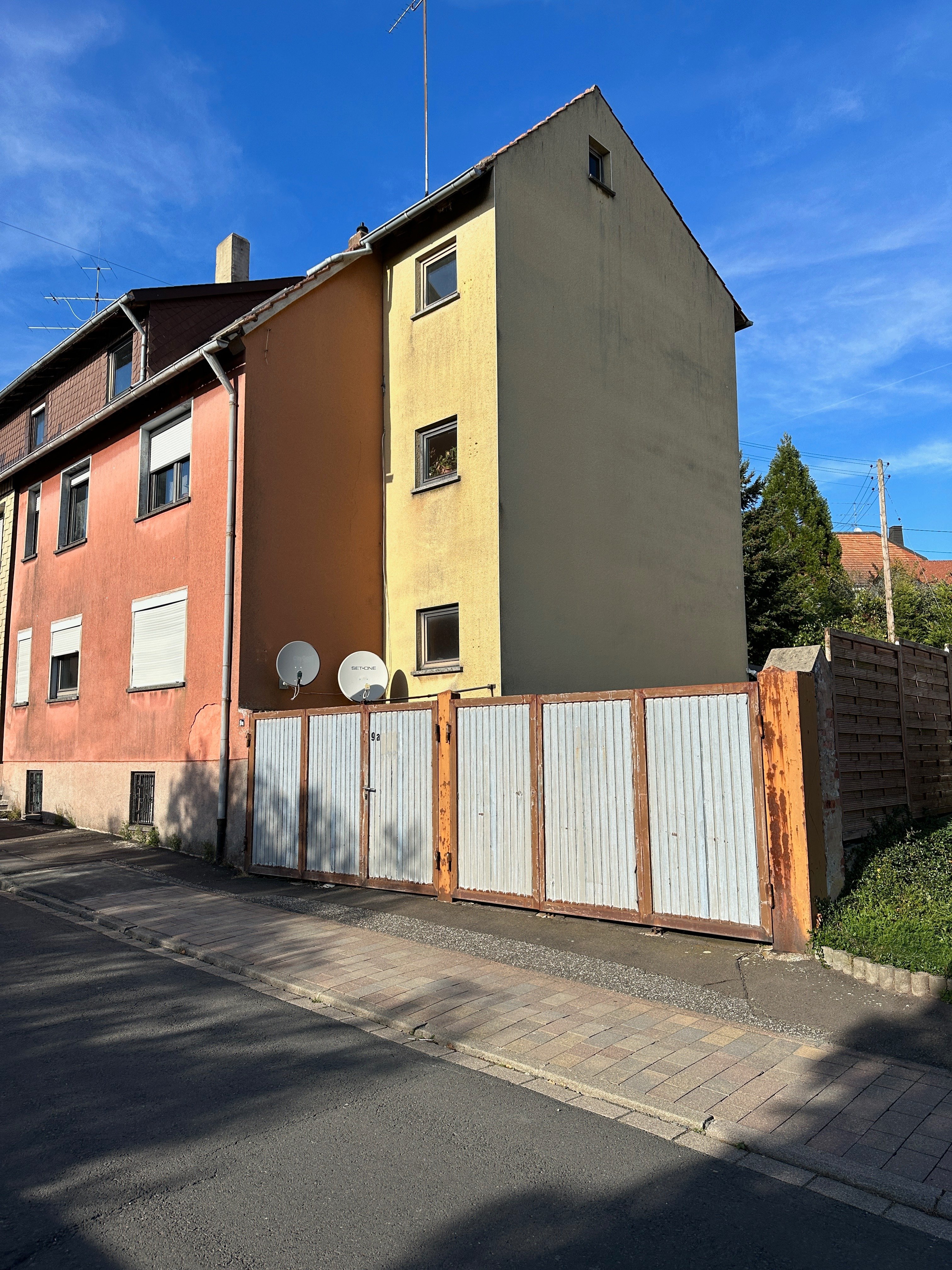 Mehrfamilienhaus zum Kauf 135.000 € 12 Zimmer 216 m²<br/>Wohnfläche 394 m²<br/>Grundstück Baumholder 55774