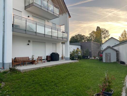 Terrassenwohnung zur Miete 959 € 3,5 Zimmer 90,6 m² Geschoss EG/3 frei ab 01.01.2027 Haidlfing Wallersdorf 94522