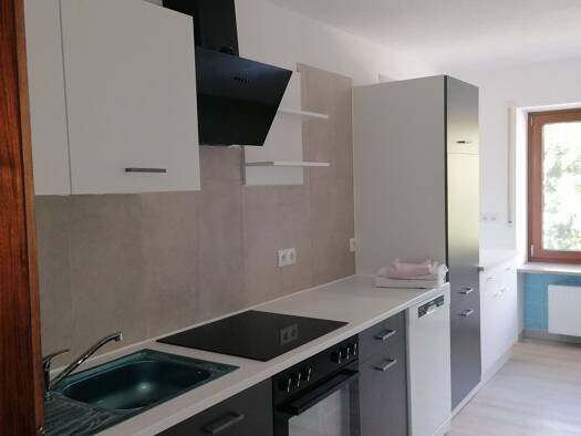 Wohnung zur Miete 1.000 € 4 Zimmer 100 m² 1. Geschoss frei ab sofort Holnstein Neukirchen bei Sulzbach-Rosenberg 92259