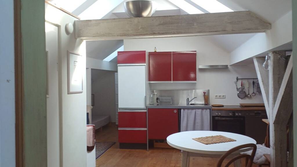 WG-Zimmer zur Miete 650 € 2 Zimmer 52 m² Geschoss 2/3 frei ab sofort Innstadt Passau 94032