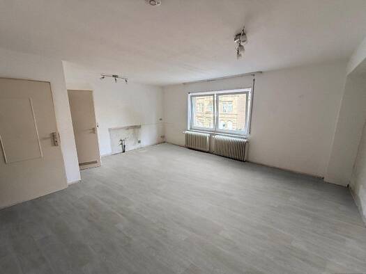 Studio zur Miete 400 € 1 Zimmer 27 m² 1. Geschoss Mitte Stuttgart 70190