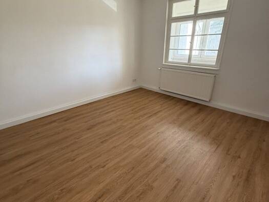 Wohnung zur Miete 700 € 3 Zimmer 87,3 m² Homburg 66424