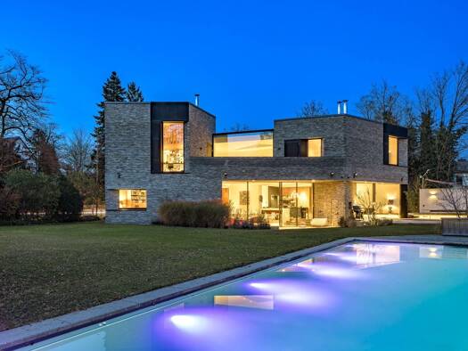 Villa zum Kauf 6 Zimmer 369 m² 1.530 m² Grundstück Gräfelfing 82166