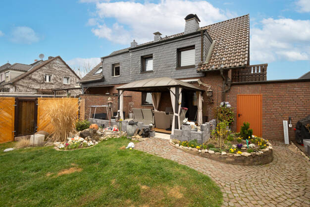 Doppelhaushälfte zum Kauf 450.000 € 4 Zimmer 94 m² 539 m² Grundstück frei ab 01.10.2025 Schlebusch - Süd Leverkusen 51375