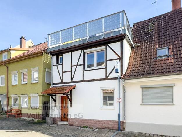 Einfamilienhaus zum Kauf 398.000 € 6 Zimmer 135 m² 83 m² Grundstück Metzingen Metzingen 72555