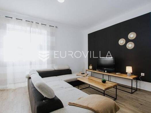 Haus zum Kauf 350.000 € 3 Zimmer 128 m² Drvenik Mali Trogir