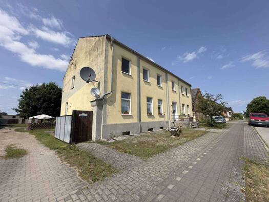 Mehrfamilienhaus zum Kauf als Kapitalanlage geeignet 399.999 € 300 m² 4.200 m² Grundstück Prützke Kloster Lehnin 14797
